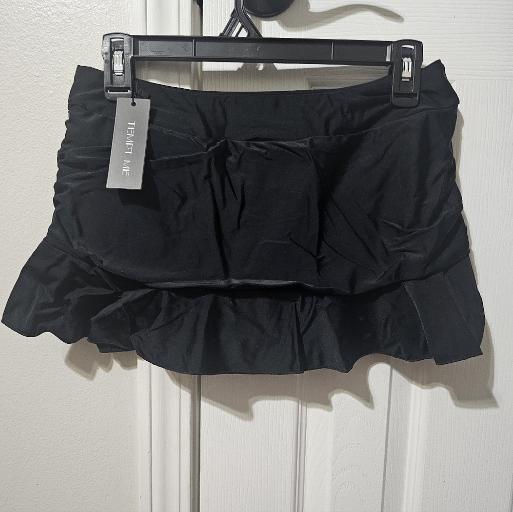 Black Mini Skirt , Size M
